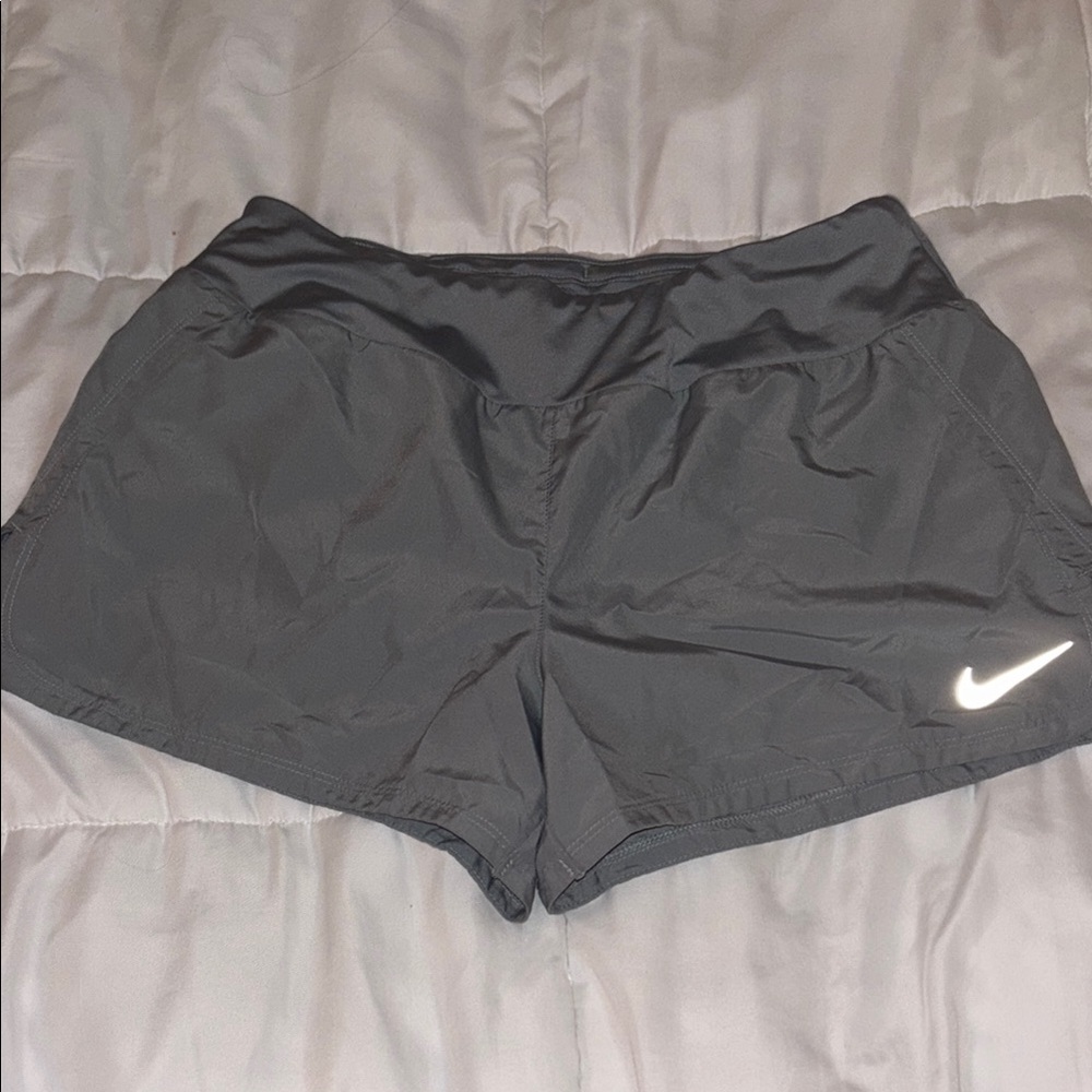 Nike Dri-Fit Shorts

Trending/cute/gym/workout/lifting/pilates
